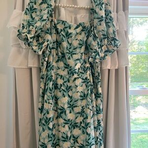Ivy City Co Blue and White Puff Sleeve Sundress